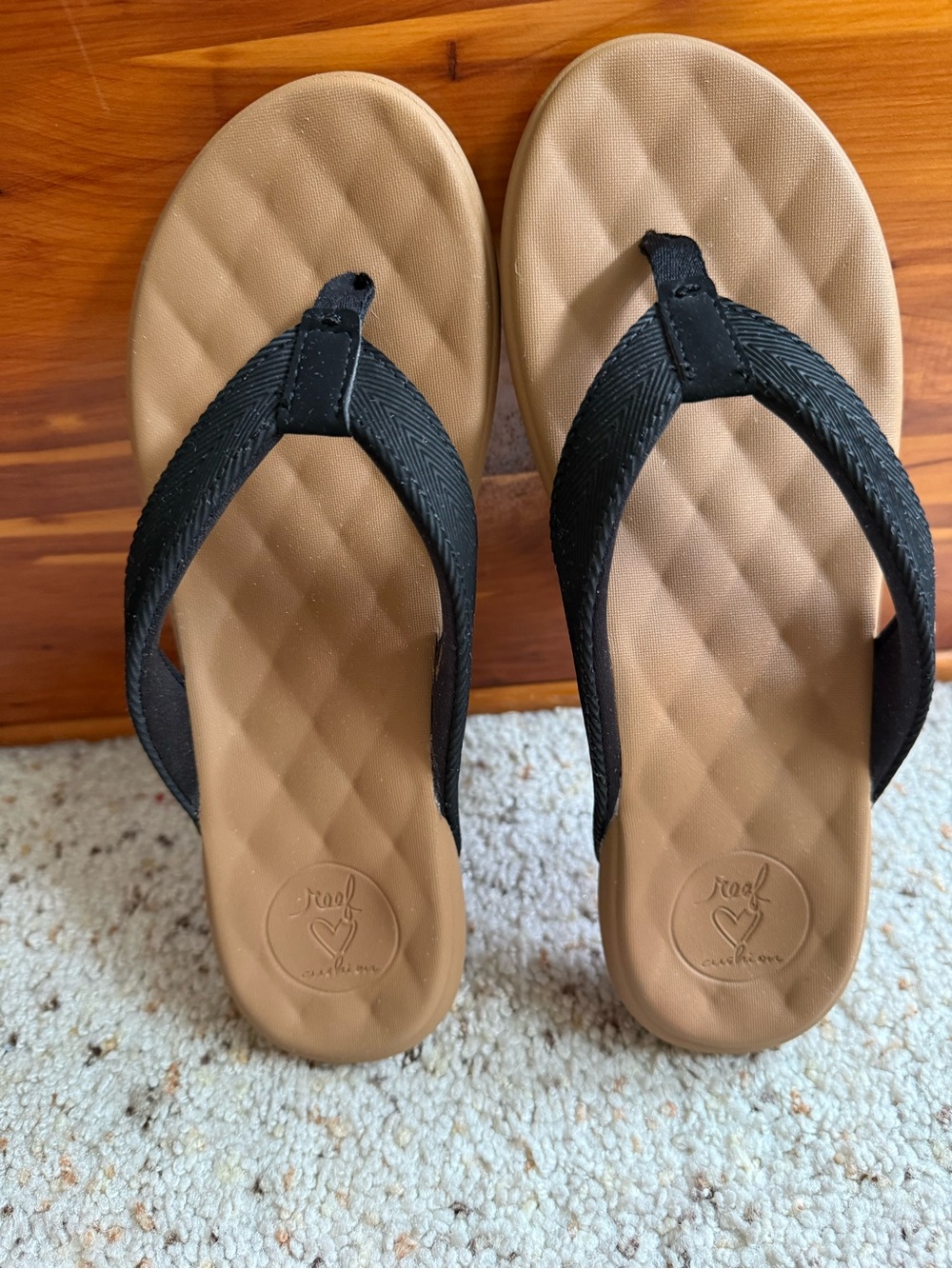 Reef Women's Flip Flops in Black and Tan